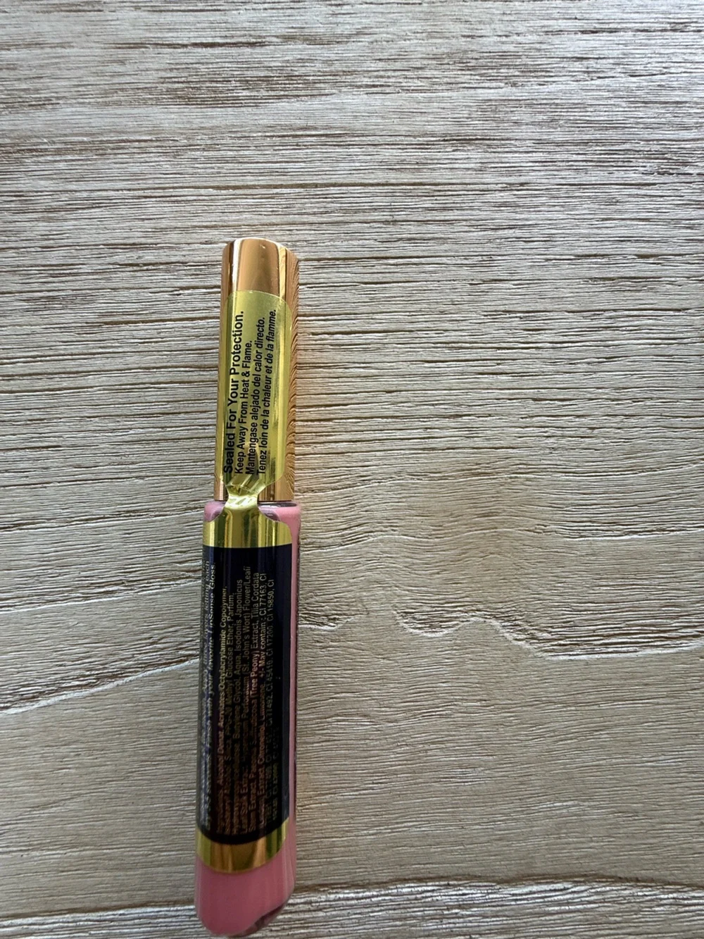 Bundle of 3 - NEXXT Lip Plumper, lip gloss and makeup brush